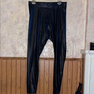 Black express  Faux Leather leggings (m)